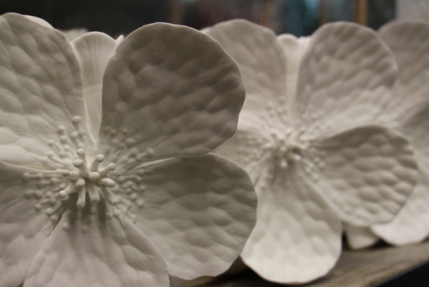 Blütenvase Porzellan